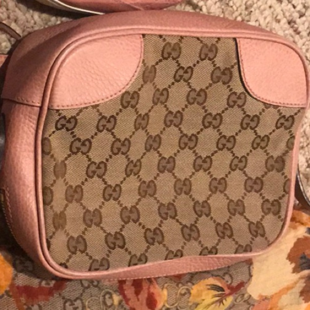 Authentic Gucci Bag, receipt & orig. bag provided